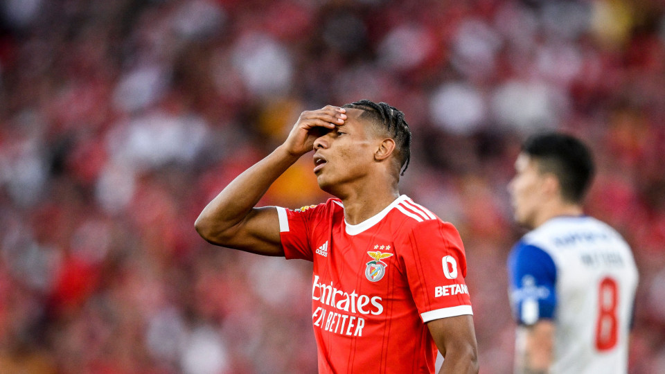 Benfica rejeita proposta milionária por Neres. Russos voltam à carga