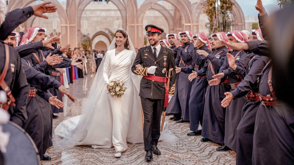 Fotos. A incrível cerimónia de casamento do príncipe Hussein da Jordânia