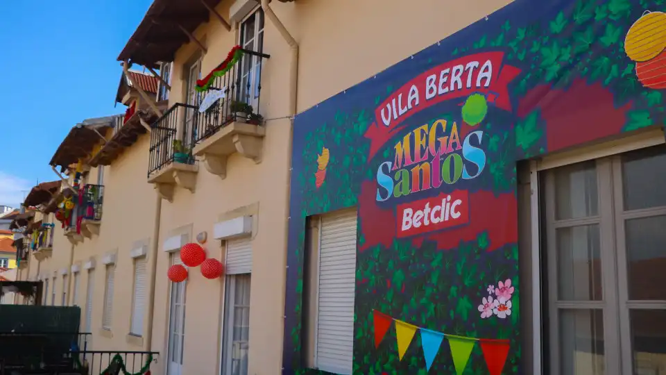 Arraial Vila Berta. "Levámos para a rua as festas que fazíamos em casa"