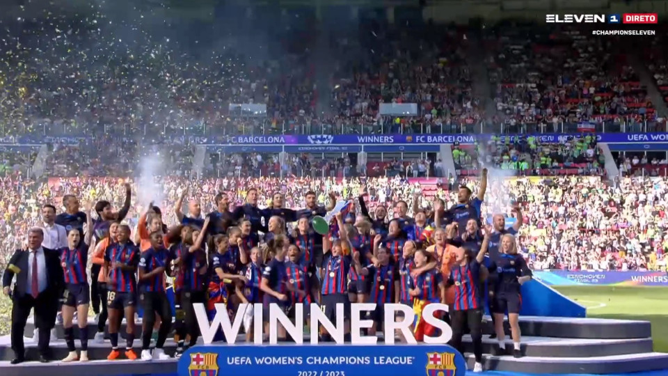 Barcelona ergue troféu da Champions feminina e Laporta fica radiante