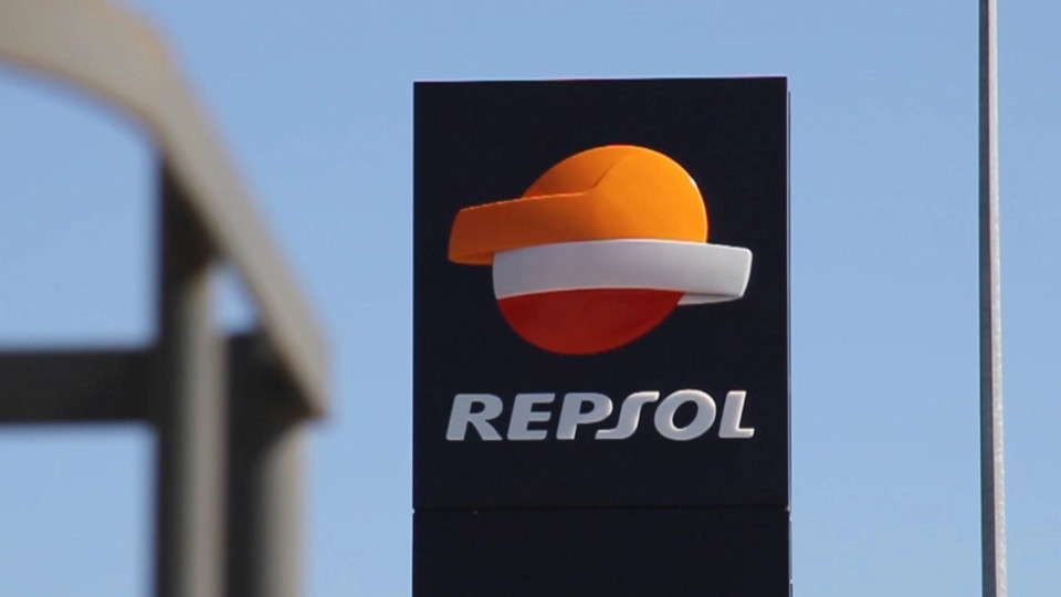 Repsol abre investigação para apurar causas do acidente em Sines