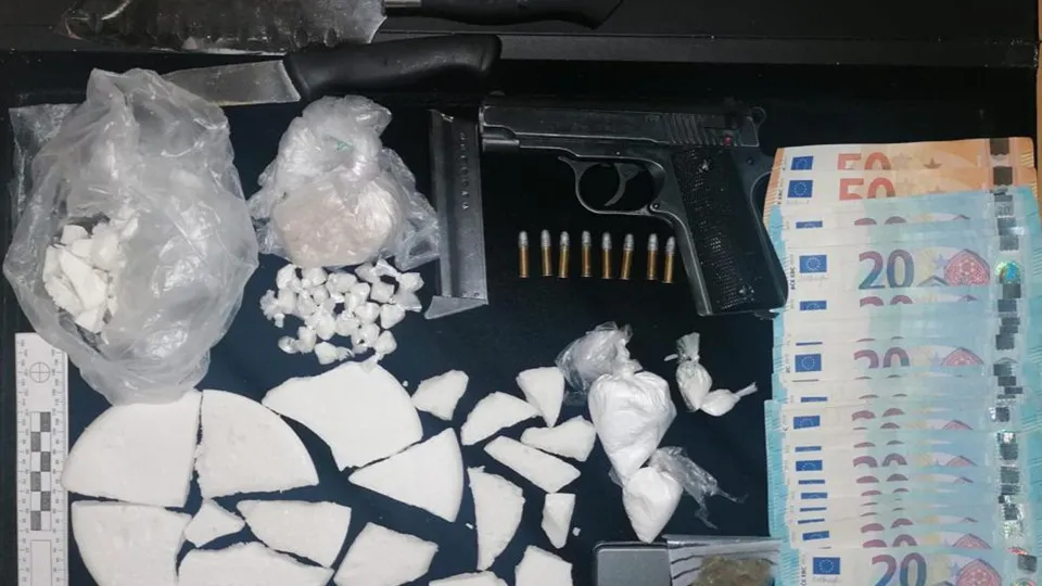 PSP desmantela "banca de droga" e detém dois homens em Lisboa