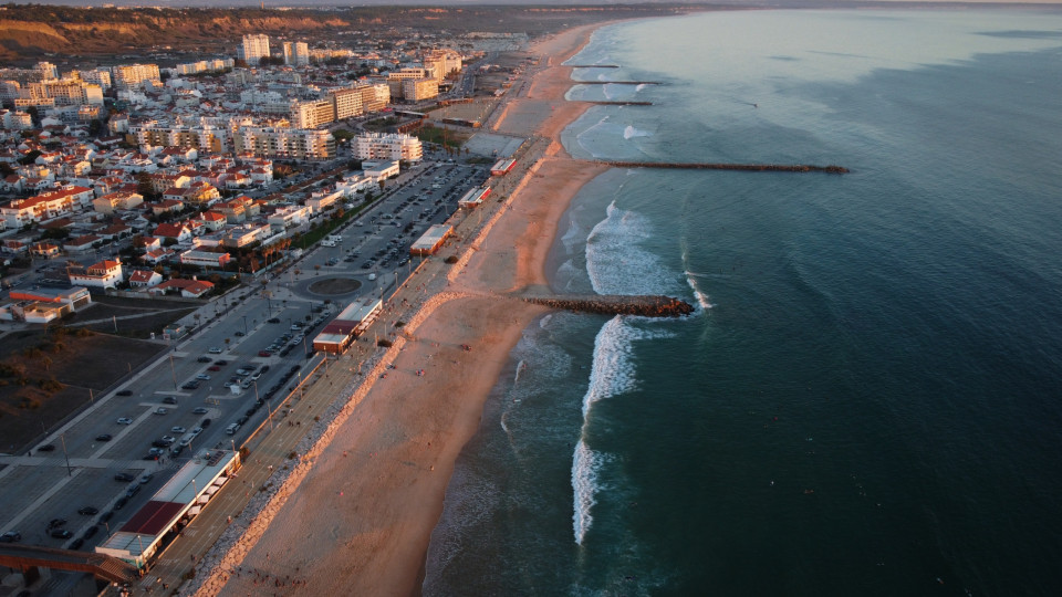 Almada altera regras de estacionamento na cidade e na Costa da Caparica