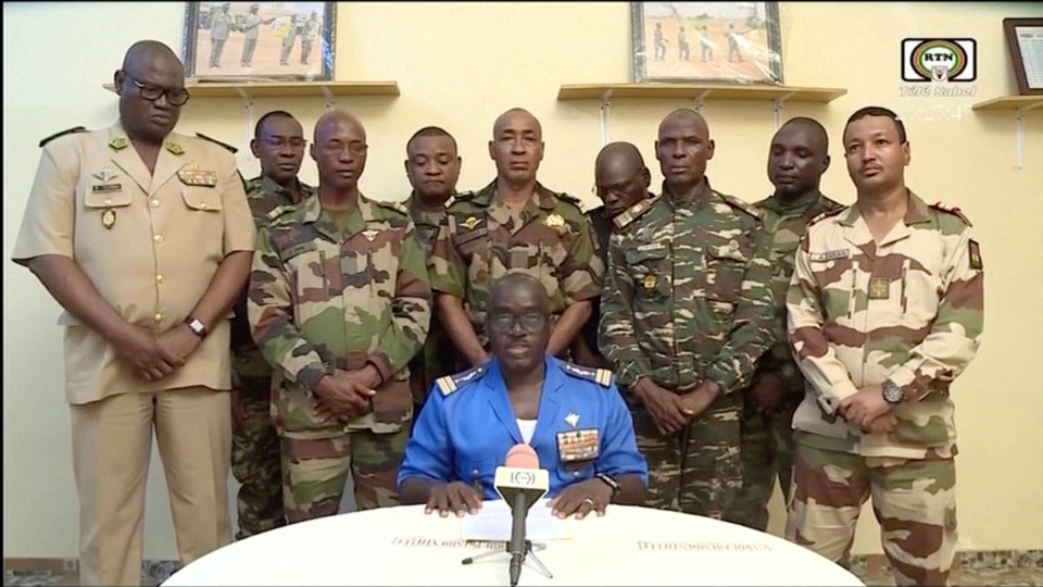 Níger. Junta militar apela à calma e defende fim dos atos de vandalismo