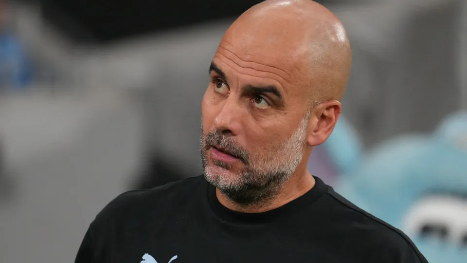 Guardiola alerta para o perigo dos milhões sauditas: "CR7 foi o único..."