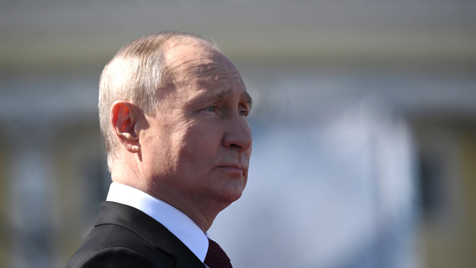 Serviços secretos russos apelam a Putin para demitir ministro da Defesa