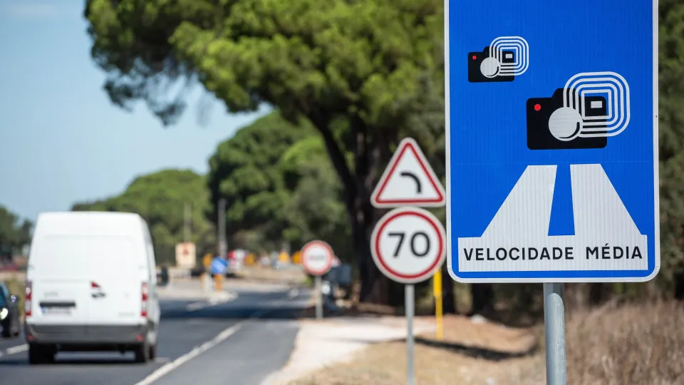 Aos milhares. Os portugueses apanhados pelos radares numa semana