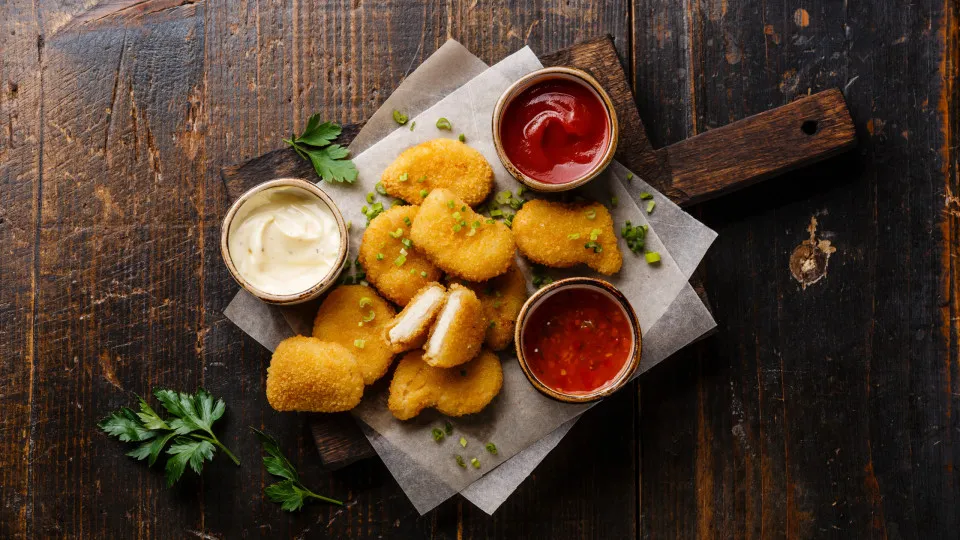 Adeus, 'fast food'. Olá, nuggets de frango caseiros