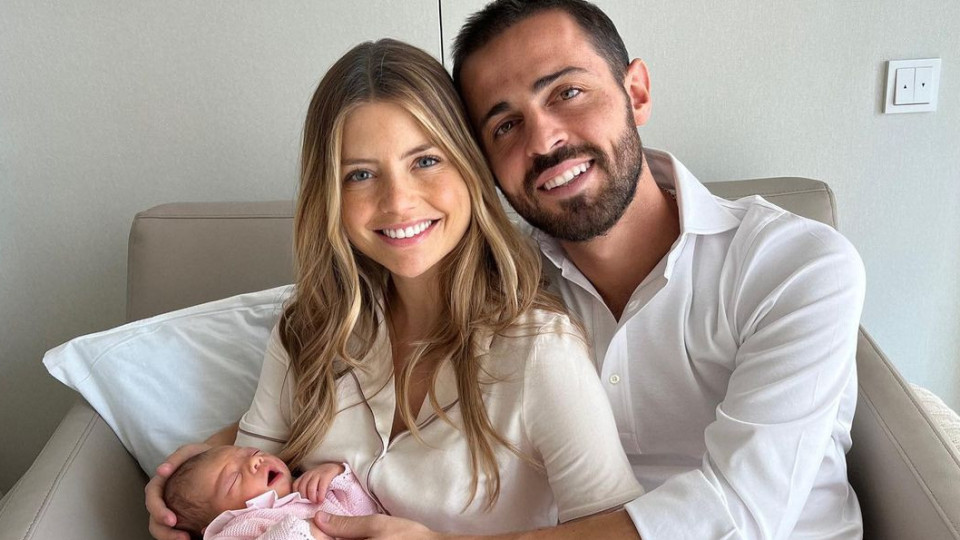 Bernardo Silva encanta fãs. A nova fotografia com a filha Carlota