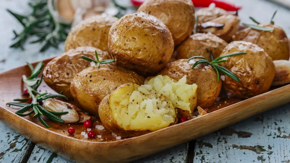batatas assadas