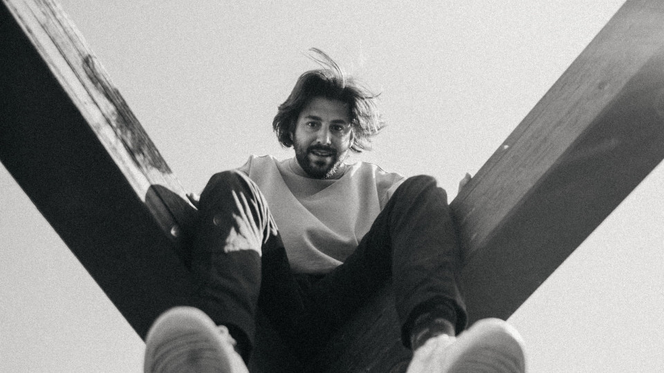 Salvador Sobral deixa Portugal e vai viver para Barcelona