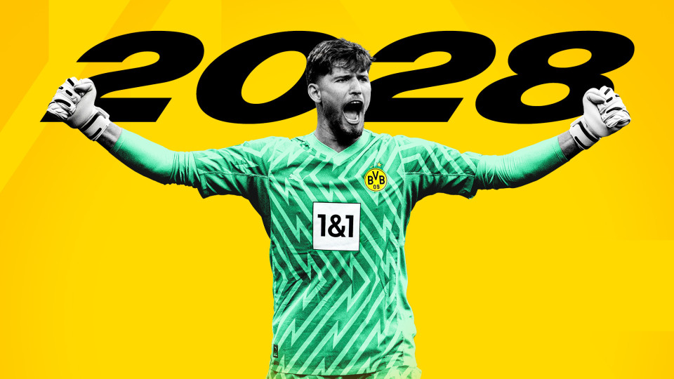Oficial: Gregor Kobel prolonga contrato com Borussia Dortmund