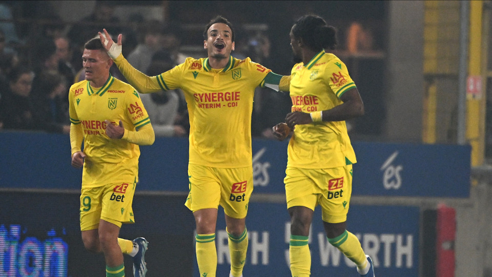 Nantes vence em Estrasburgo e ultrapassa o seu opositor na Ligue 1