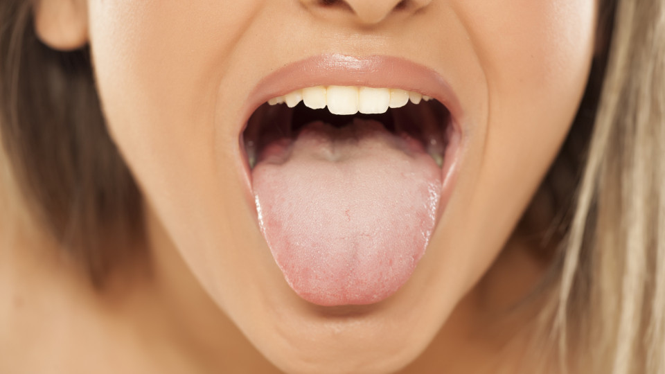 Diga-nos como tem a língua, dir-lhe-emos qual é o estado da sua saúde
