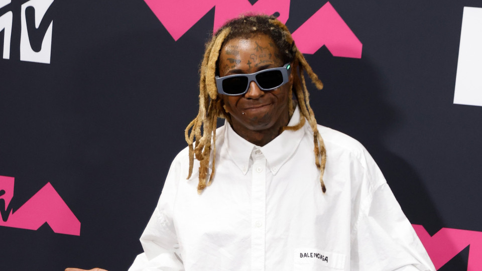 Lil Wayne sobre estátua de cera: "Perdoem-me, mas essa m**** não sou eu"