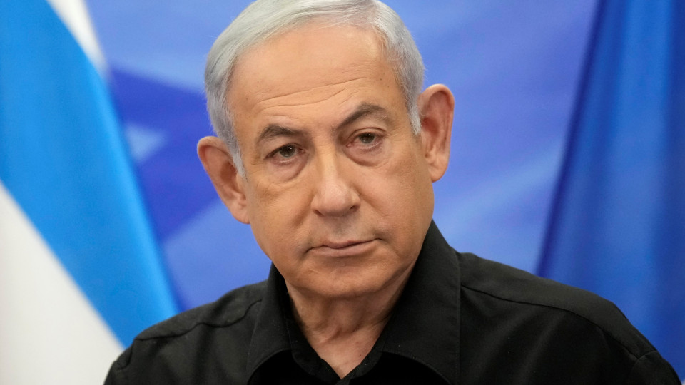 Israel planeia retaliação "dolorosa", sem desencadear guerra regional