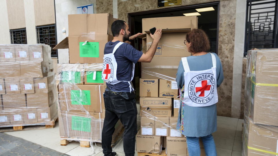 Mais 24 camiões de ajuda humanitária entraram na Faixa de Gaza