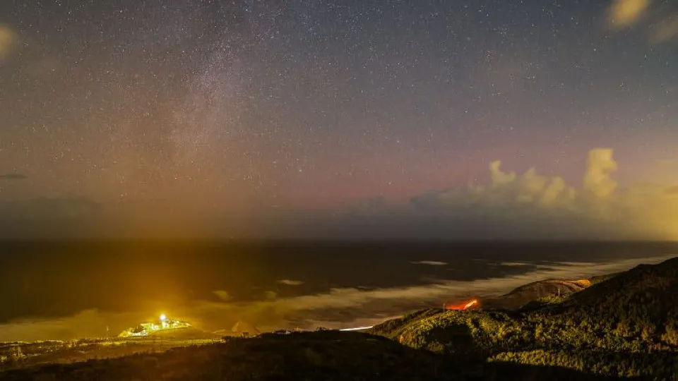 Auroras boreais pintaram os céus. Em Portugal também foram vistas