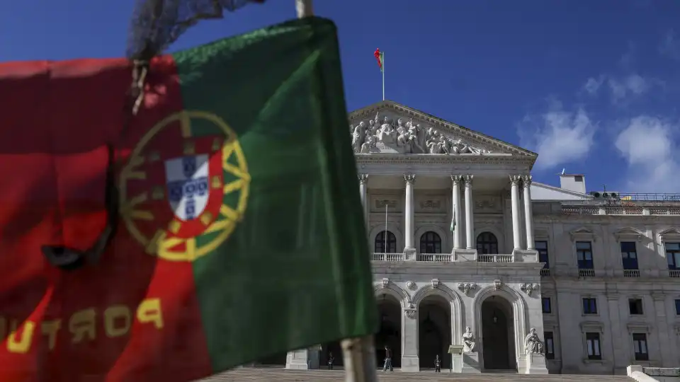 BE quer ouvir Governo na AR sobre situação no GMG e estrutura da Lusa