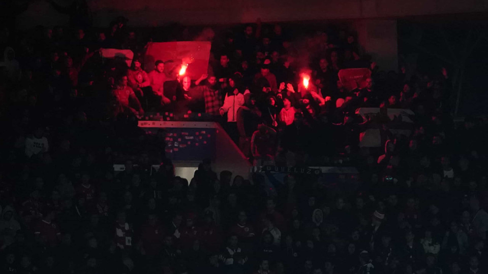 UEFA com mão pesada: Benfica impedido de ter adeptos em Salzburgo 