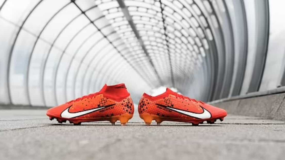 Nike lança novas chuteiras Mercurial inspiradas em Cristiano Ronaldo