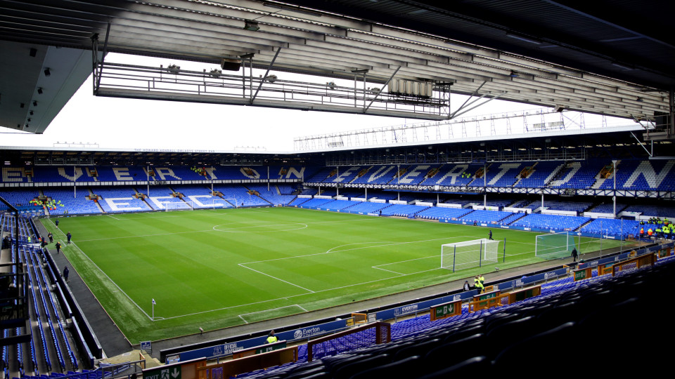 Leicester, Burnley e Leeds podem avançar com queixa contra o Everton