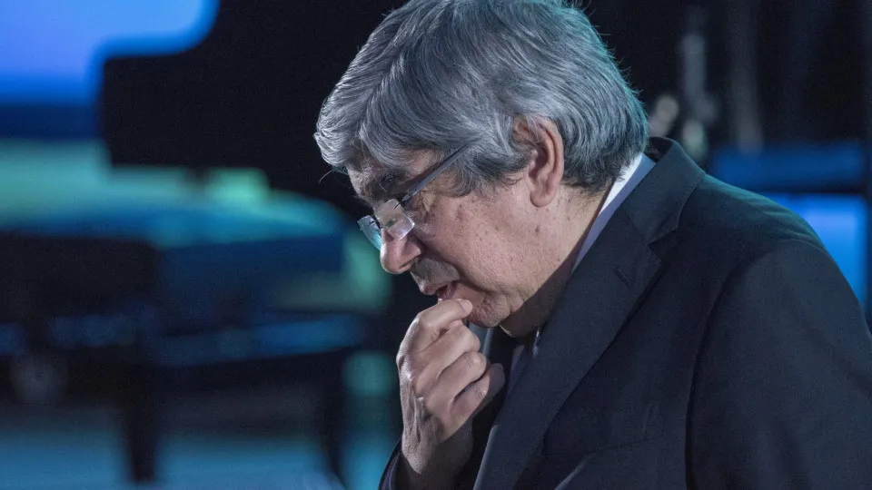 Ferro indignado com alegação sobre Entre-os-Rios: Carlos Moedas "mentiu"