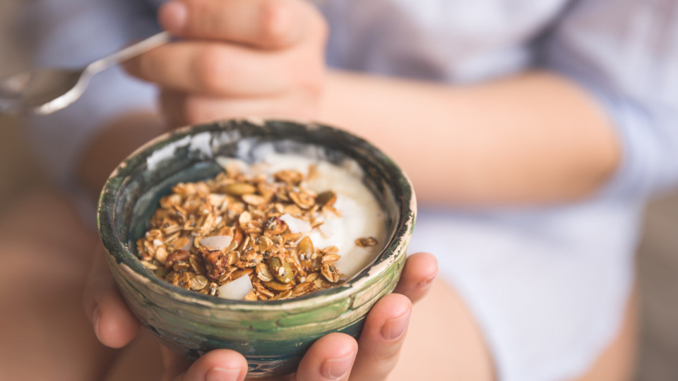 Sete razões para começar a comer aveia ao pequeno-almoço