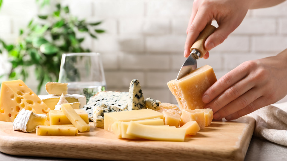 Cardiologista revela queijo aliado da saúde do coração. É fã?