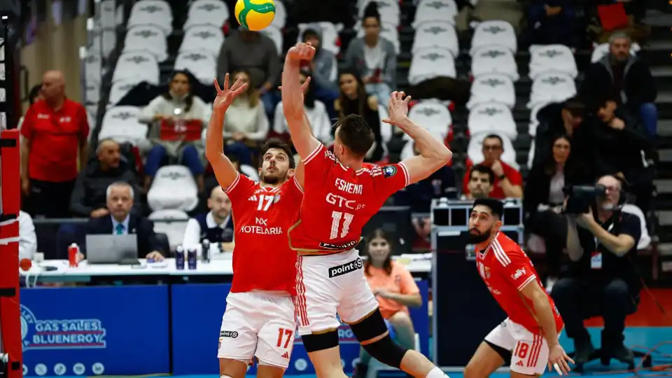 Benfica é derrotado no golden set e está fora da Liga dos Campeões