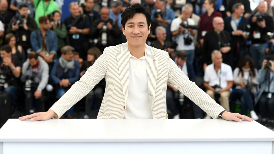 Morreu o ator do filme 'Parasitas', Lee Sun-kyun. Tinha 48 anos