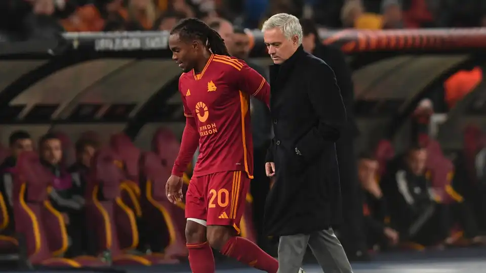 Acabou a paciência de Mourinho. Renato Sanches é para devolver em janeiro