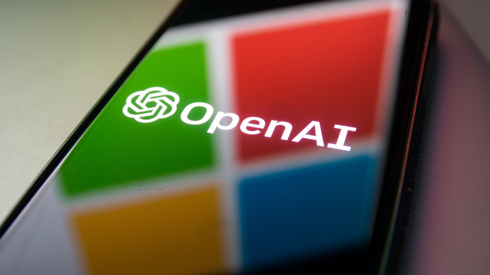 Microsoft e OpenAI estão a planear construção de novo supercomputador