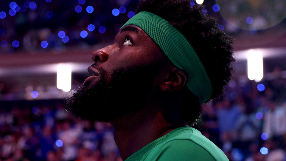 Sem Neemias Queta, Celtics não 'tremem' e seguem líderes na NBA