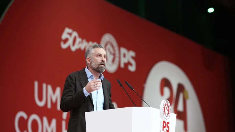 As medidas da "nova etapa" de Pedro Nuno (e as críticas dos partidos)