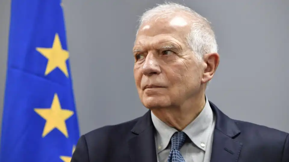 Borrell pede levantamento de restrições para que Kyiv possa usar armas