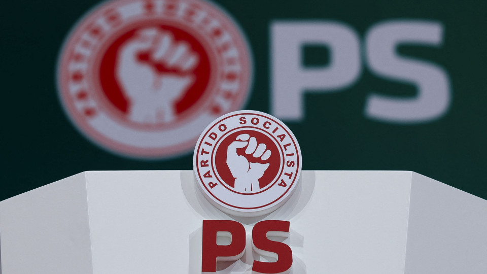 PS/Açores quer esclarecimentos sobre a saída da presidente da SATA 