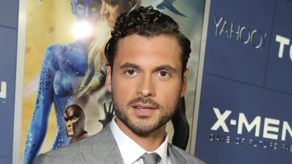 Morreu o ator Adan Canto, de 'X-Men' e 'Narcos', vítima de cancro