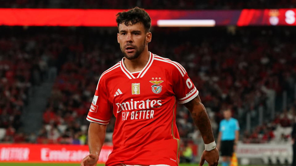 Do Benfica, para Espanha. Juan Bernat interessa a clube da La Liga