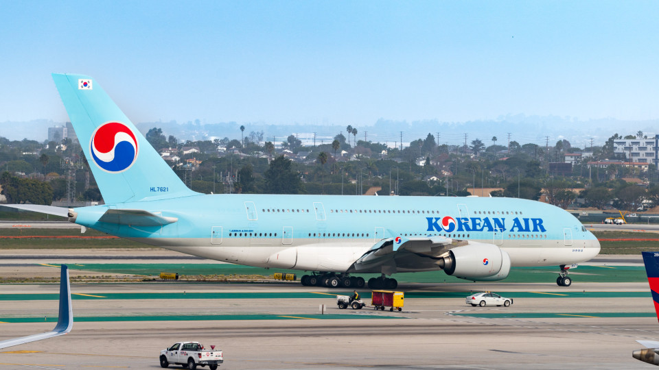Avião regressa a aeroporto na Coreia do Sul devido a despressurização