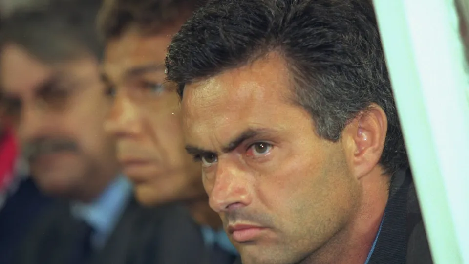 Lembra-se do último jogo de Mourinho no Benfica? Eis o onze escolhido