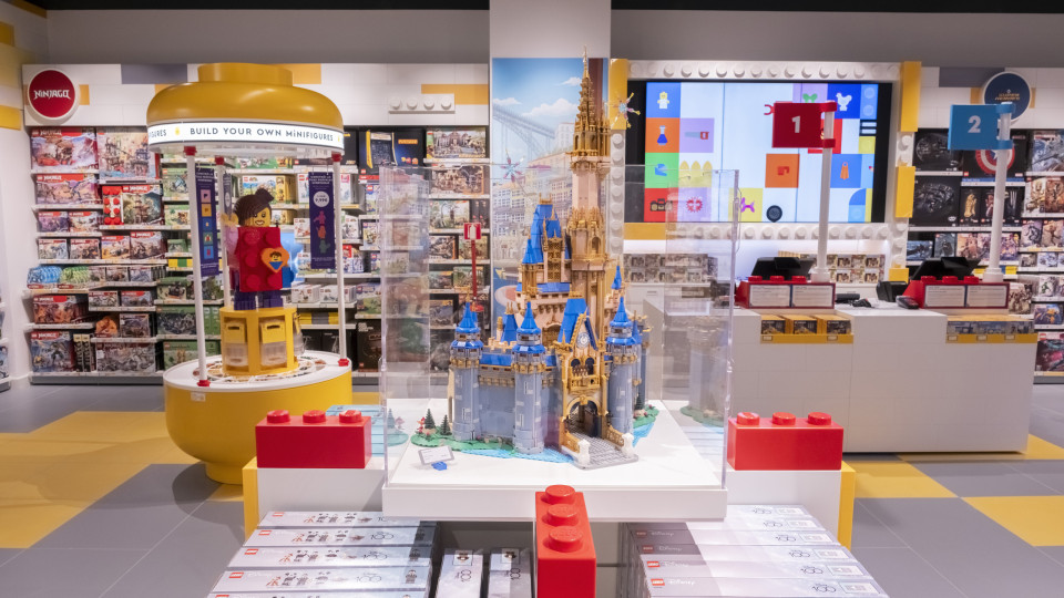 Atenção, fanáticos por Lego: Abriu uma nova loja em Lisboa