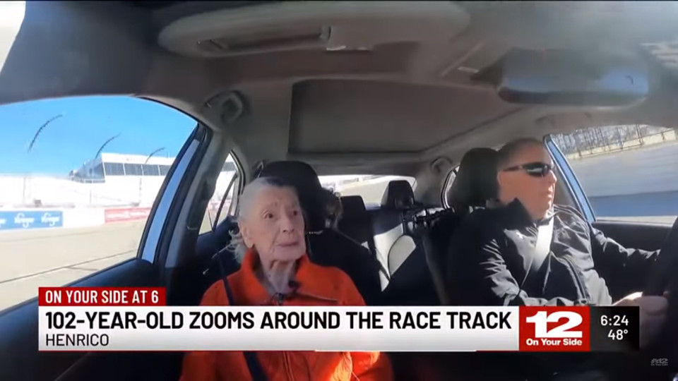Mulher de 102 anos cumpre sonho em pista da NASCAR