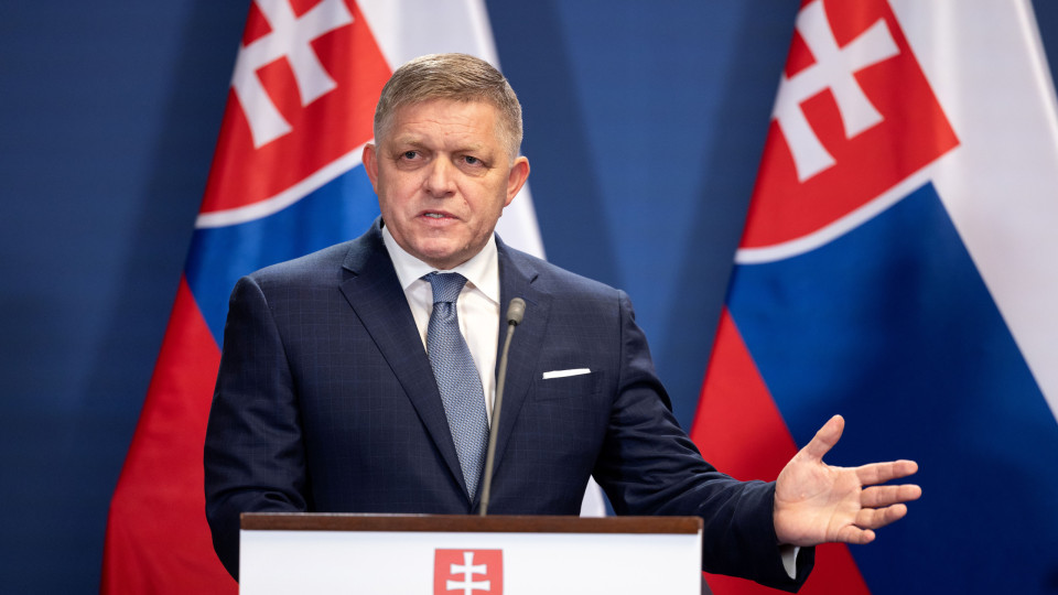 Primeiro-ministro eslovaco desloca-se quarta-feira à Ucrânia e Alemanha