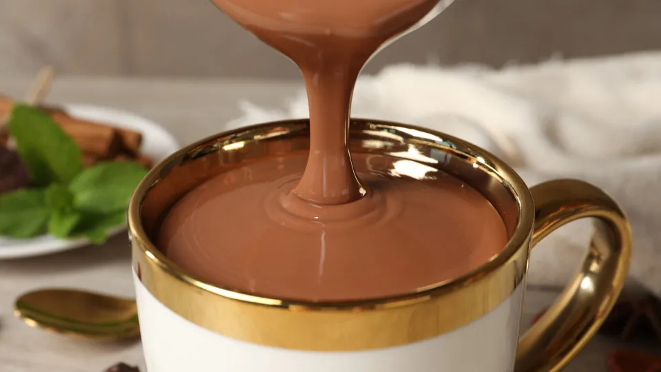 Para quê resistir? Este chocolate quente tem menos açúcar e calorias