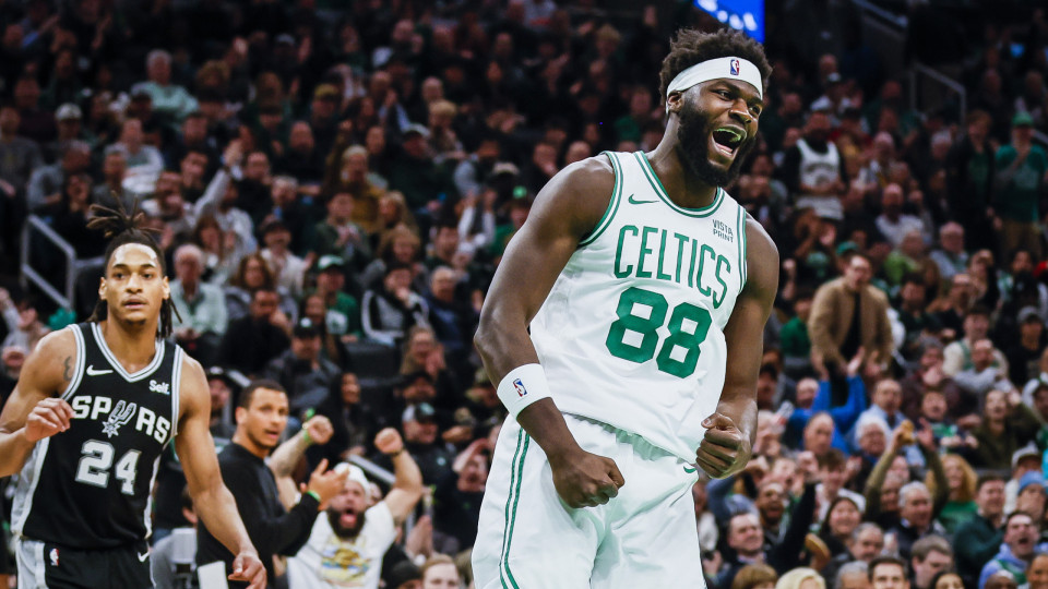 Neemias Queta assina novo contrato nos Celtics e vai aos playoffs da NBA
