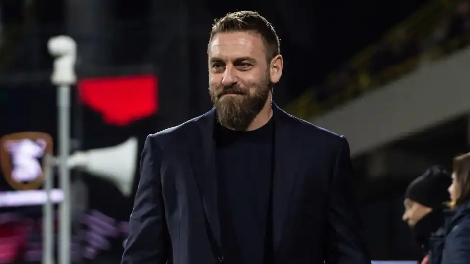 AS Roma vai de mal a pior e já pondera... recuperar De Rossi