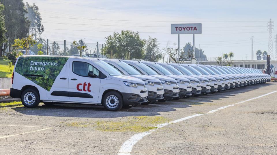 CTT reforça frota com 418 elétricos da Toyota