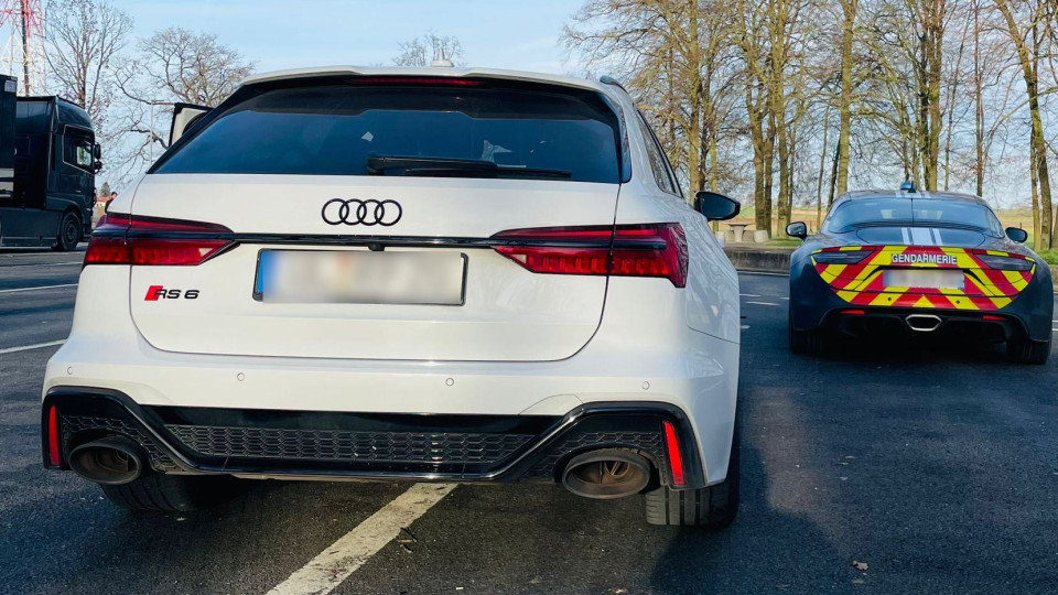 Audi RS6 apanhado a quase 300 km/h numa autoestrada francesa