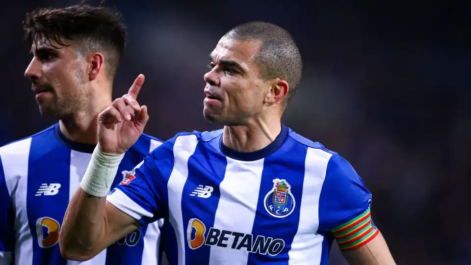 Eis os 10 jogadores que Pepe defrontou mais vezes ao longo da carreira